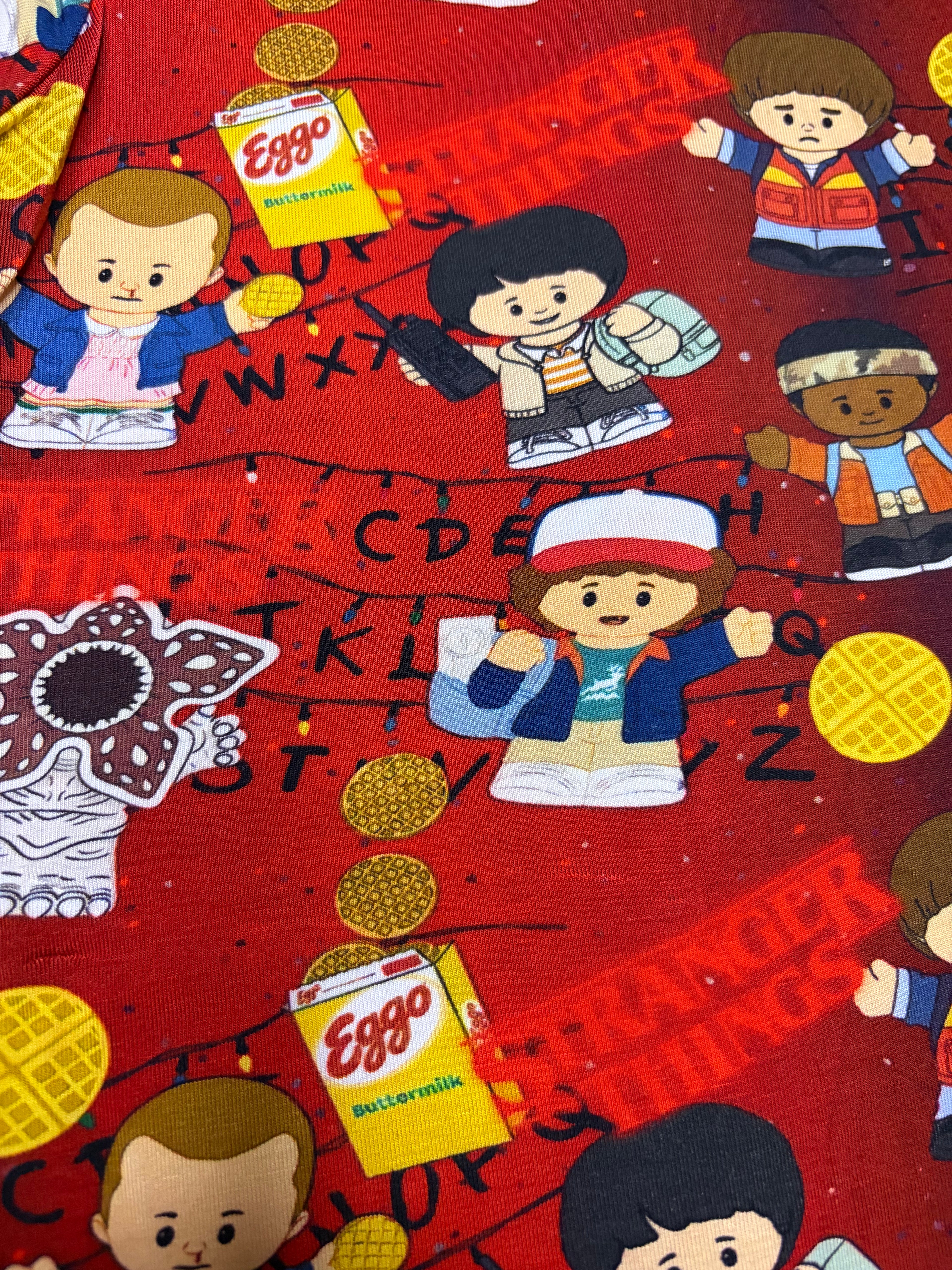 Stranger Things Long Zippy